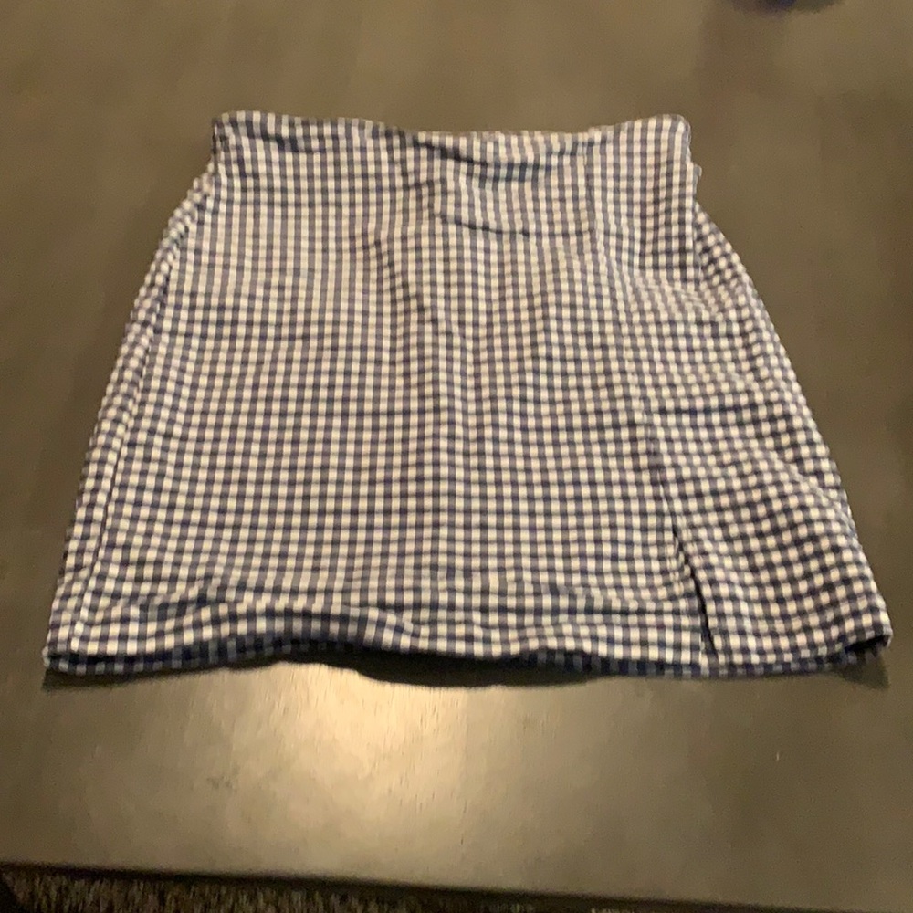 Checkered skirt ,L